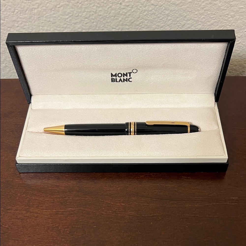 Montblanc Meisterstück ballpoint Black with Gold